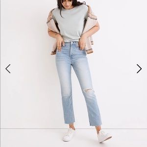Madewell 28T The Tall Perfect Vintage Jean in Coney Wash: Destroyed Edition